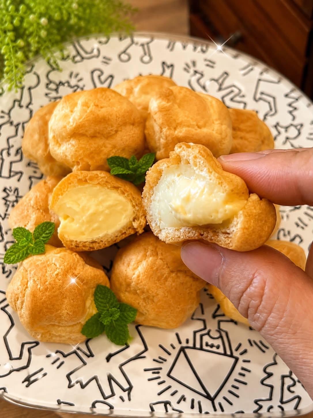 Mini Cream Puffs - Vanilla Flavor (Bánh Su Mini)