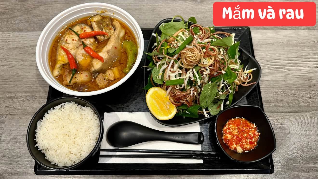 Fermented Fish Rice Noodle Soup