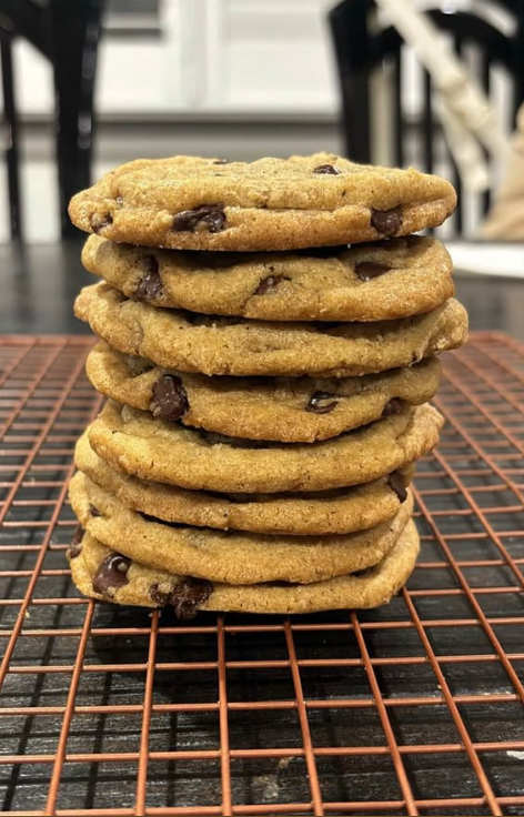 Brown Butter Chocolate Chip Cookie