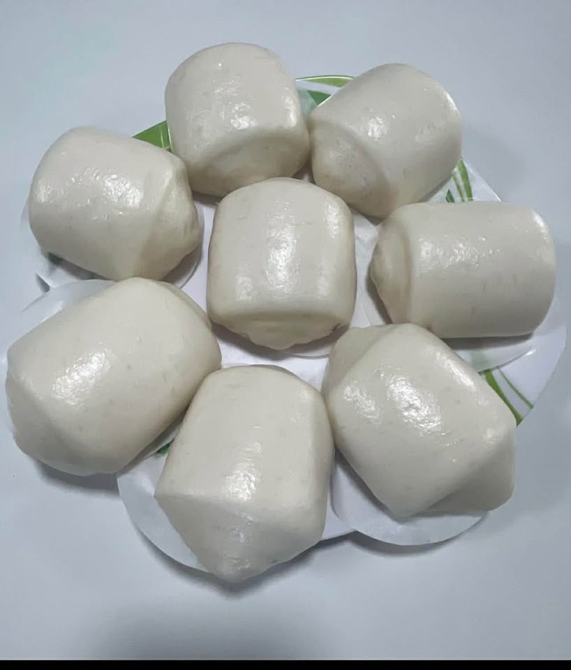 Steamed Bun without filling (box of 8)