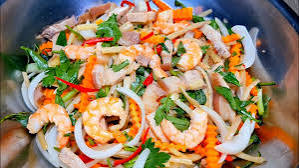 Lotus Stem Salad with Shrimp & Pork (Gỏi Ngó Sen Tôm Thịt)