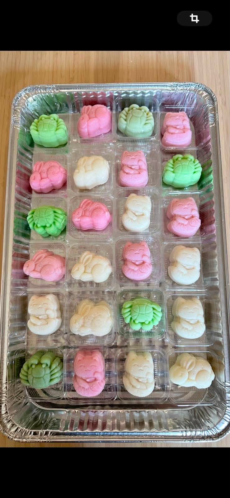 Mini Animal-Shaped Natural Cake