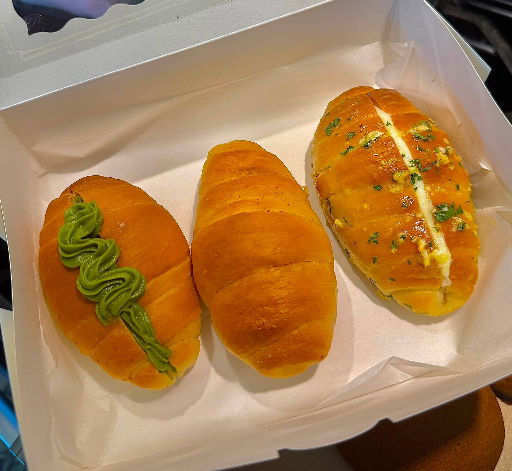 Salt Bread - Combo Set (Matcha, Garlic Butter Cream Cheese & Traditional)